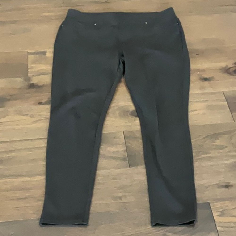 Black Slim Ponte Pants